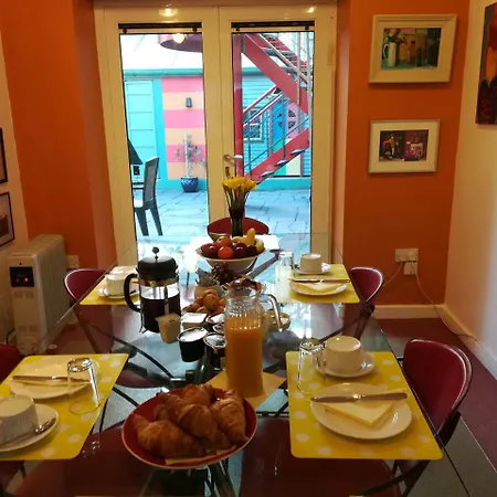 The Dyehouse 2* Waterford