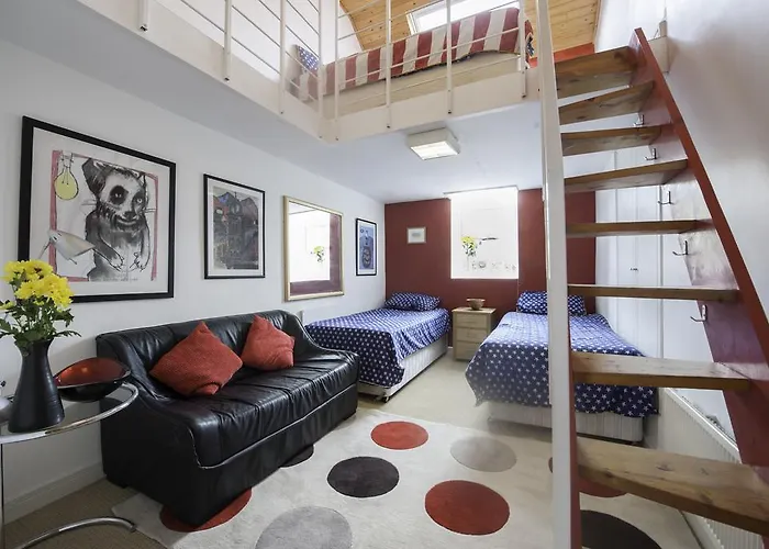 The Dyehouse Bed and breakfast